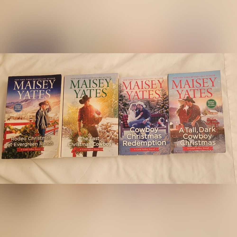(4 PB BKS) Maisey Yates Gold Valley Christmas Novels, Romance Western - LOT